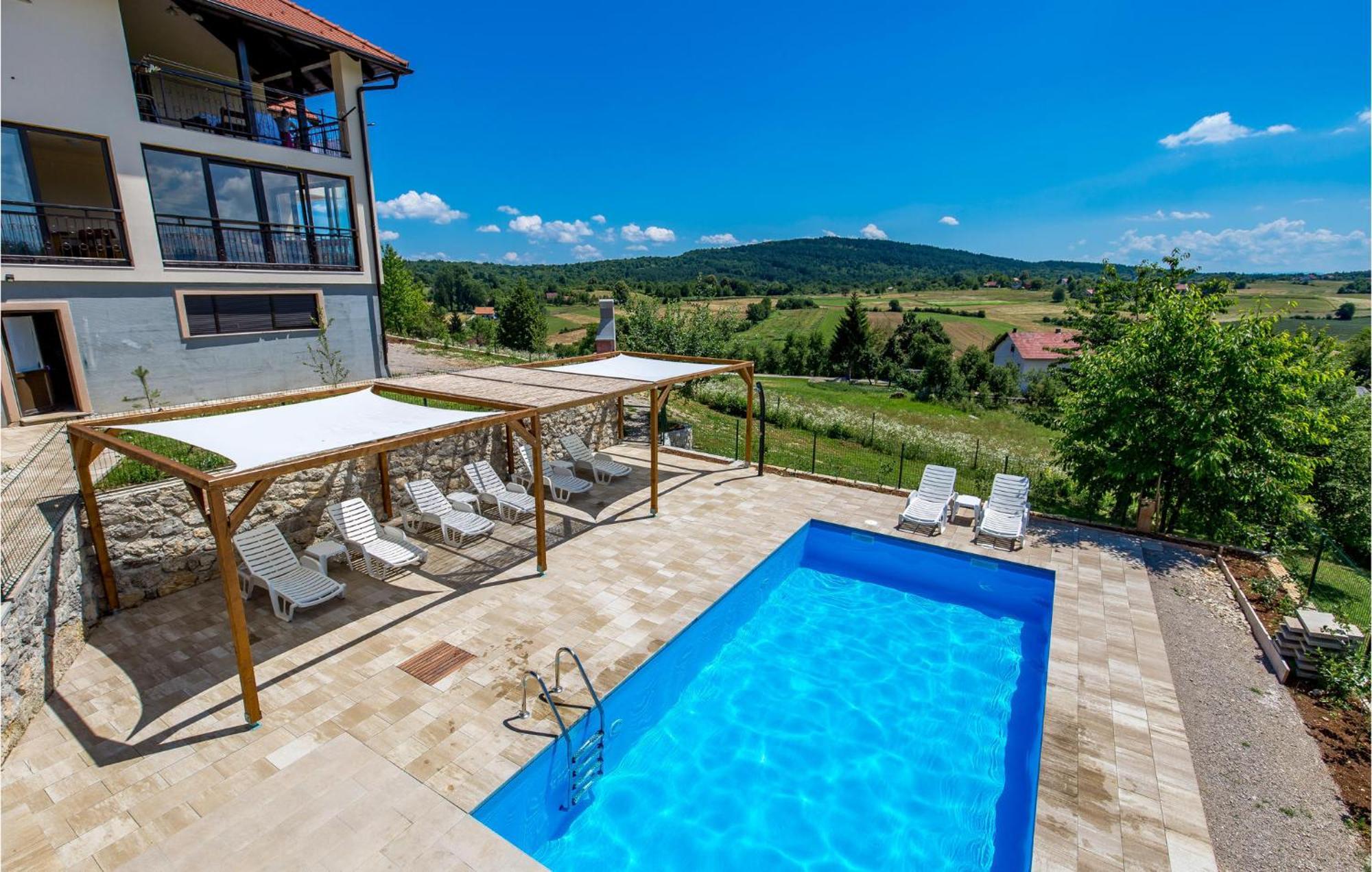 1 Bedroom Beautiful Apartment In Rakovica Εξωτερικό φωτογραφία