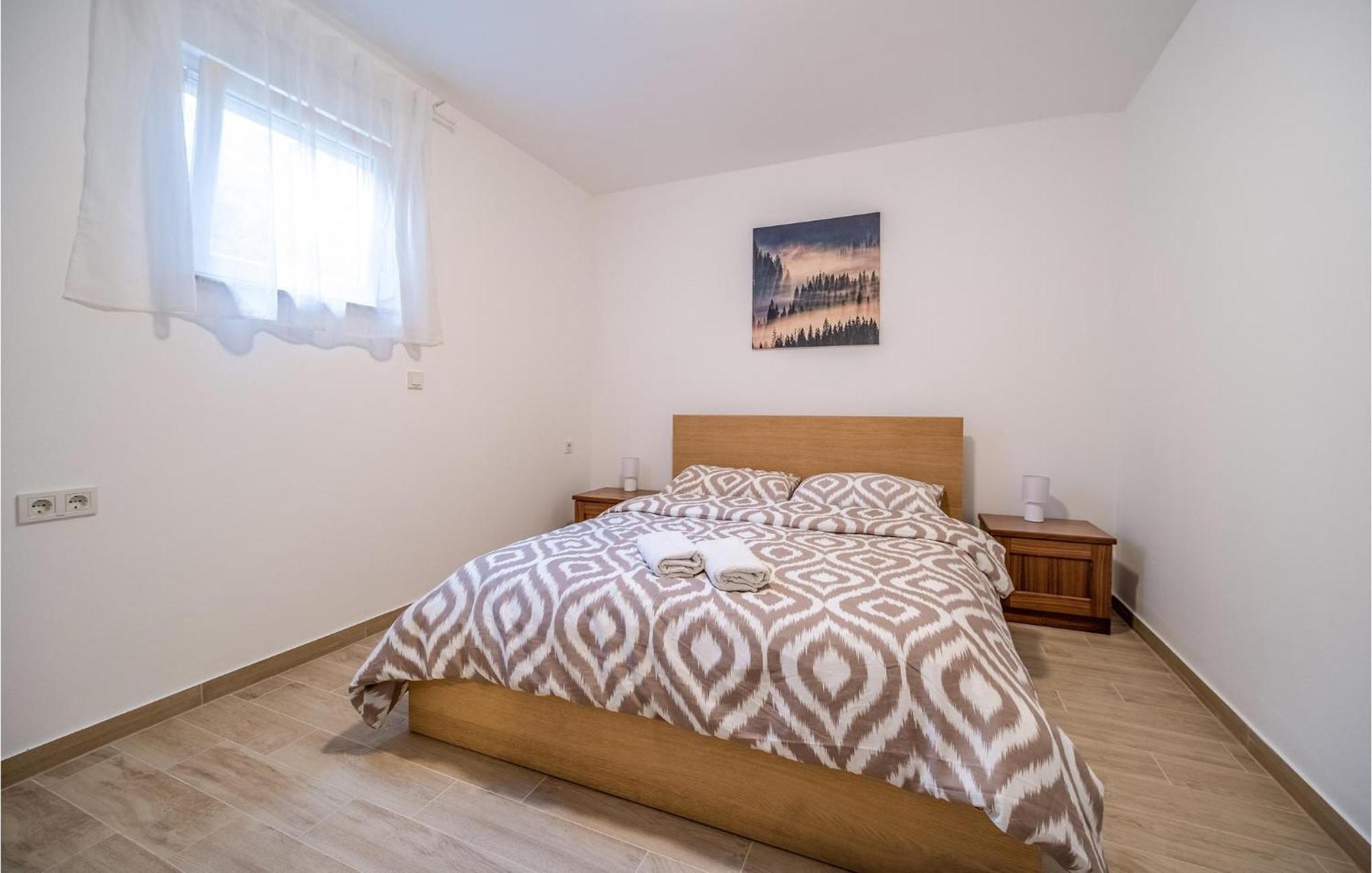 1 Bedroom Beautiful Apartment In Rakovica Εξωτερικό φωτογραφία