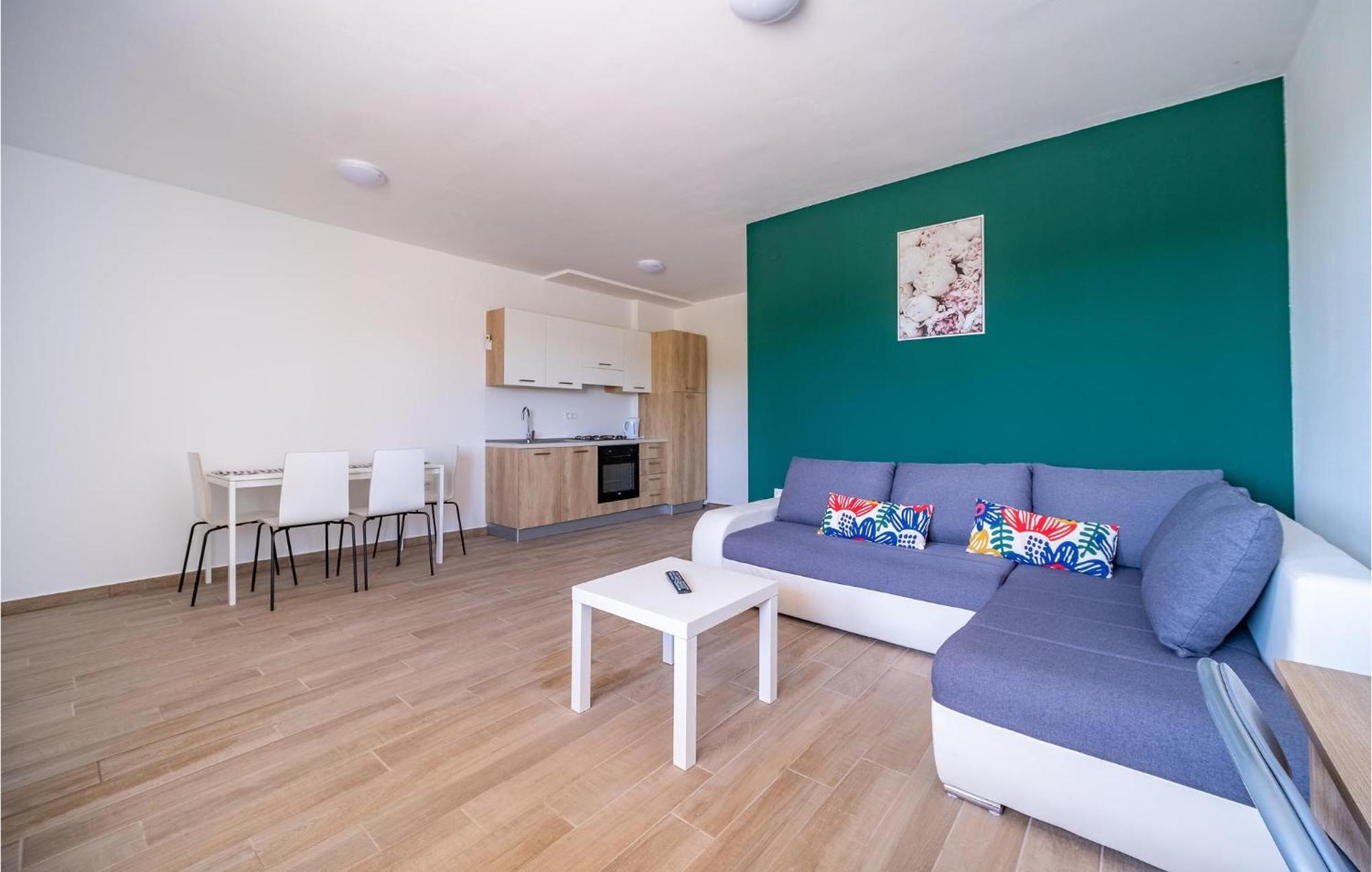 1 Bedroom Beautiful Apartment In Rakovica Εξωτερικό φωτογραφία