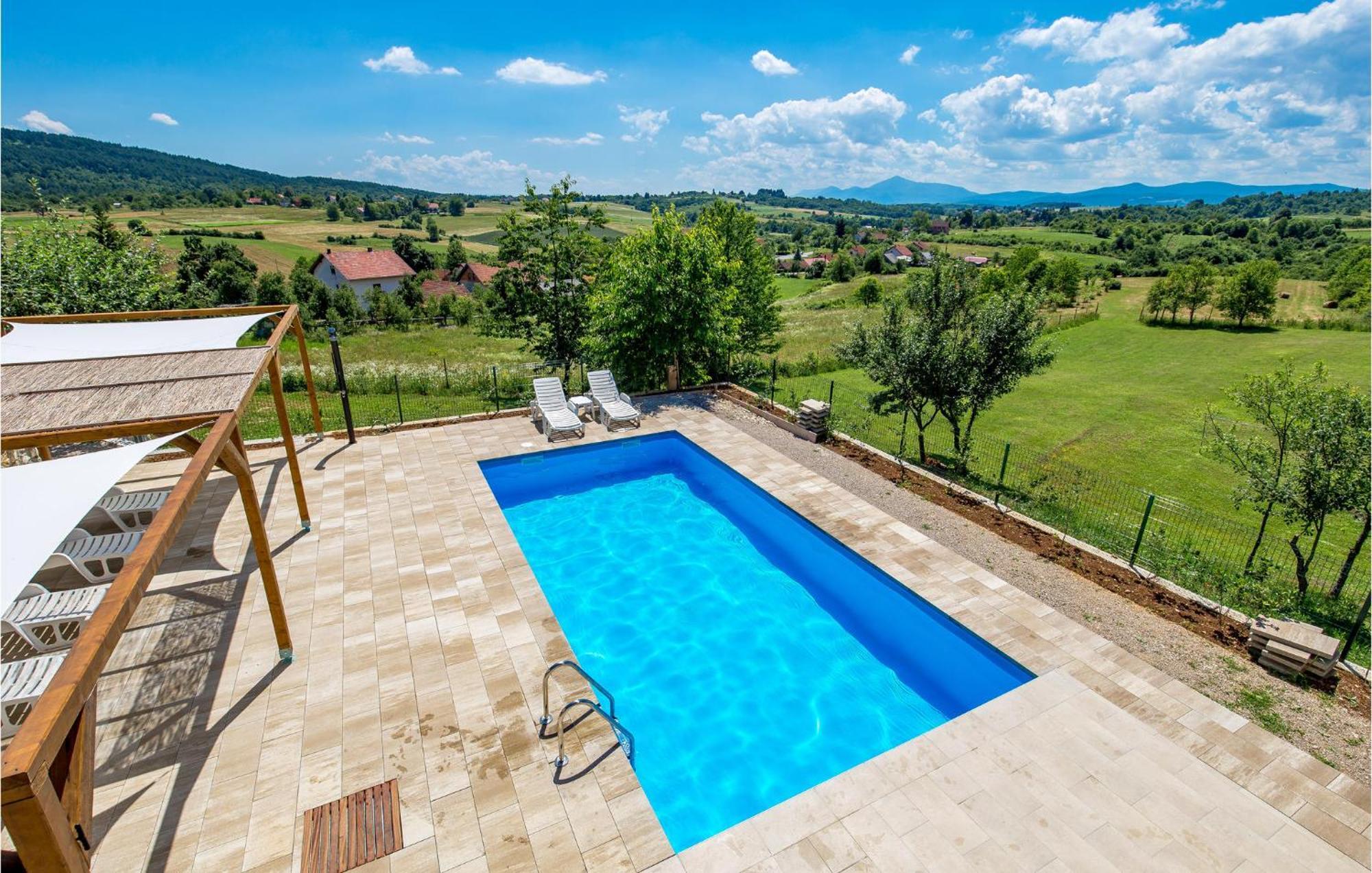 1 Bedroom Beautiful Apartment In Rakovica Εξωτερικό φωτογραφία